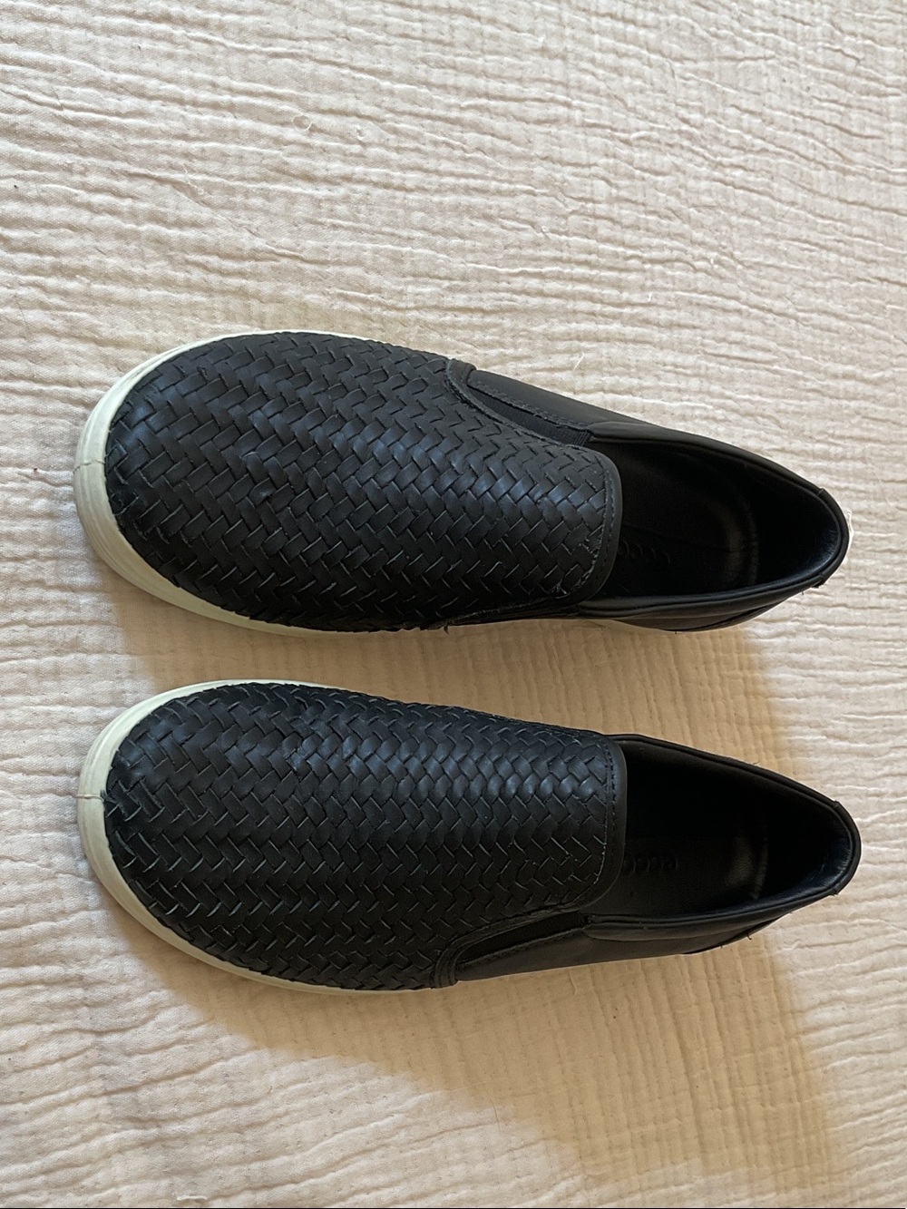 Ecco Women's Black Woven Slip-On Sneakers with White Soles